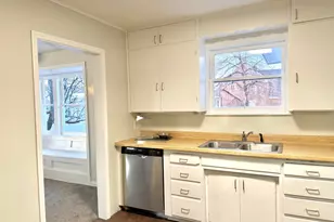 103 S 100 E, Bountiful, UT 84010 - Photo 9