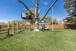 2017 N 2000 W, Farr West, UT 84404 - Photo 23