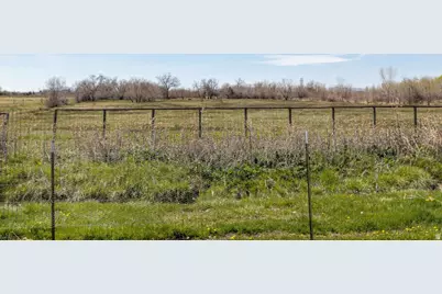 2017 N 2000 W, Farr West, UT 84404 - Photo 19