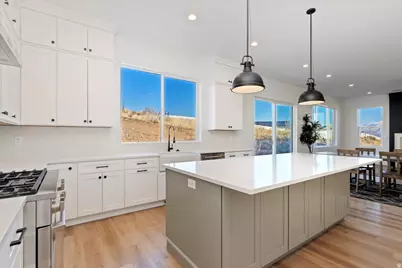 7136 W Blue Bison Ln, Herriman, UT 84096 - Photo 13