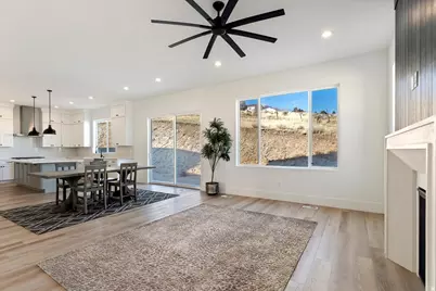 7136 W Blue Bison Ln, Herriman, UT 84096 - Photo 7