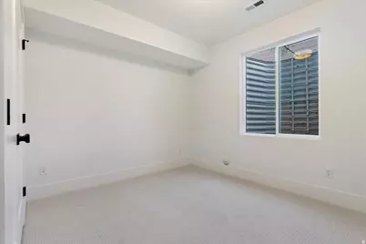 7136 W Blue Bison Ln, Herriman, UT 84096 - Photo 29