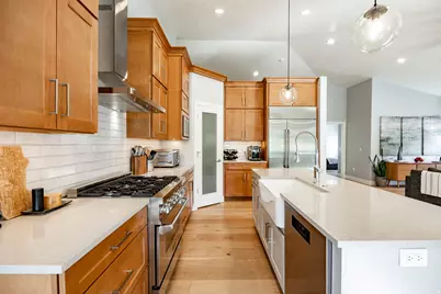 1562 E Lone Peak Dr, Holladay, UT 84117 - Photo 13