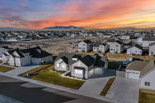 30 Pier Pl, Stansbury Park, UT 84074 - Photo 29