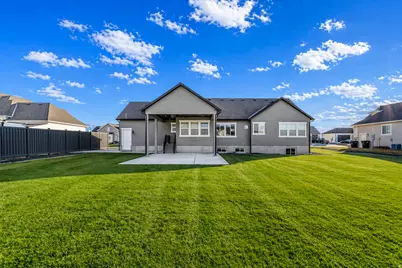 30 Pier Pl, Stansbury Park, UT 84074 - Photo 33