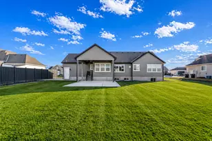 30 Pier Pl, Stansbury Park, UT 84074 - Photo 33