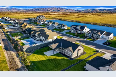 30 Pier Pl, Stansbury Park, UT 84074 - Photo 37