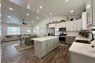 114 E 2000 S, Vernal, UT 84078 - Photo 15