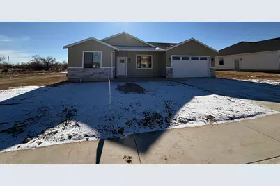 114 E 2000 S, Vernal, UT 84078 - Photo 1