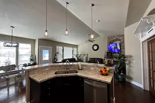 338 S 1230 E, Tooele, UT 84074 - Photo 15