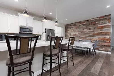 3229 S. Peregrine Trl, Saratoga Springs, UT 84045 - Photo 9