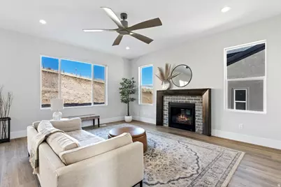 7146 W Blue Bison Ln, Herriman, UT 84096 - Photo 11