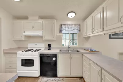 3696 S Goldridge Dr W, Magna, UT 84044 - Photo 5