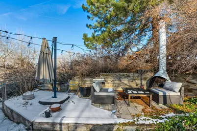 7609 S 2700 E, Cottonwood Heights, UT 84121 - Photo 37