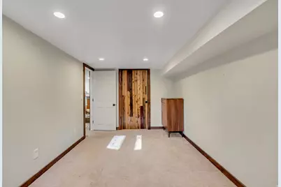 7609 S 2700 E, Cottonwood Heights, UT 84121 - Photo 49