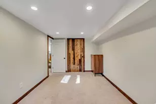 7609 S 2700 E, Cottonwood Heights, UT 84121 - Photo 49