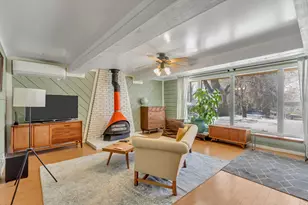 7609 S 2700 E, Cottonwood Heights, UT 84121 - Photo 9