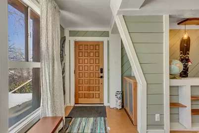 7609 S 2700 E, Cottonwood Heights, UT 84121 - Photo 7