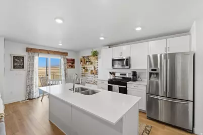 1252 W Hidden Spring Dr, Santaquin, UT 84655 - Photo 11