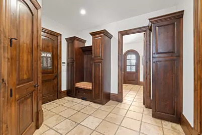 18 Snow Forest Ln, Sandy, UT 84092 - Photo 29