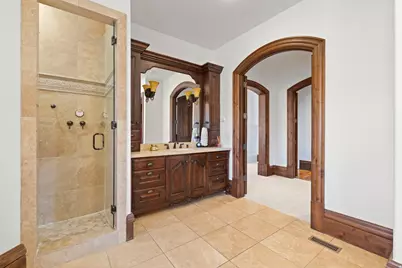 18 Snow Forest Ln, Sandy, UT 84092 - Photo 39