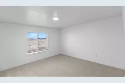 704 W 650 N, Smithfield, UT 84335 - Photo 9
