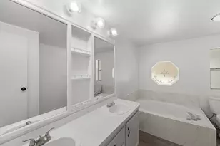 4405 S Vagabond Dr, Murray, UT 84107 - Photo 9