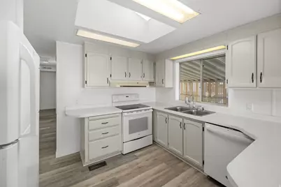 4405 S Vagabond Dr #114, Murray, UT 84107 - Photo 3