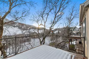 1370 E Meadow Valley Dr, Draper, UT 84020 - Photo 23