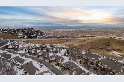 1370 E Meadow Valley Dr #24, Draper, UT 84020 - Photo 57