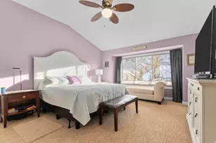 1370 E Meadow Valley Dr, Draper, UT 84020 - Photo 41