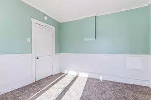381 E 300 S, Logan, UT 84321 - Photo 17
