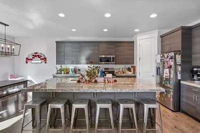 592 S 2150 W, Lehi, UT 84043 - Photo 5