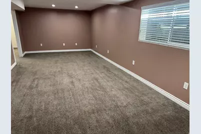 2548 W Swasey Dr, Taylorsville, UT 84129 - Photo 31