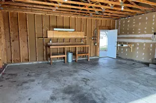 2548 W Swasey Dr, Taylorsville, UT 84129 - Photo 35