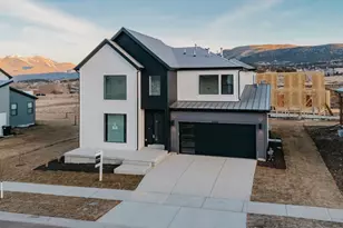 2862 E Hayloft Ln, Heber City, UT 84032 - Photo 1