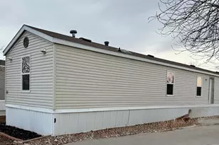 150 E 750 N, Vernal, UT 84078 - Photo 1