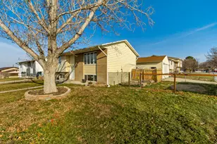 3847 S Majestic Way W, Magna, UT 84044 - Photo 3