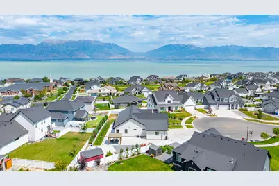 3727 S Larkspur Cir, Saratoga Springs, UT 84045 - Photo 43