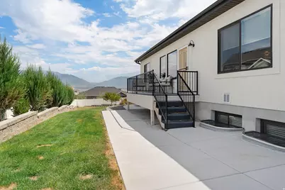 3727 S Larkspur Cir, Saratoga Springs, UT 84045 - Photo 37