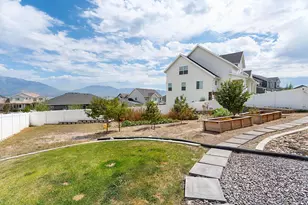 3727 S Larkspur Cir, Saratoga Springs, UT 84045 - Photo 33