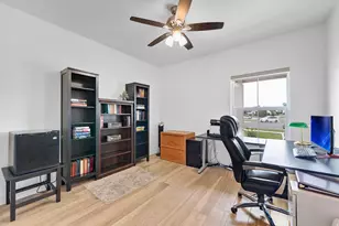 3727 S Larkspur Cir, Saratoga Springs, UT 84045 - Photo 17