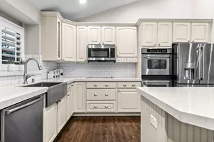 2464 W 2400 N, Lehi, UT 84043 - Photo 3