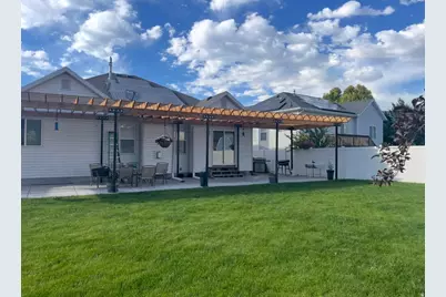 302 E Interlochen Ln N, Stansbury Park, UT 84074 - Photo 33