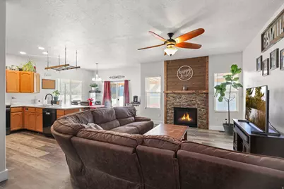 302 E Interlochen Ln N, Stansbury Park, UT 84074 - Photo 3