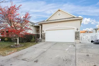 302 E Interlochen Ln N, Stansbury Park, UT 84074 - Photo 29