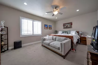 10804 S Hiddenwood Dr, Sandy, UT 84092 - Photo 19