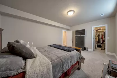 10804 S Hiddenwood Dr, Sandy, UT 84092 - Photo 33