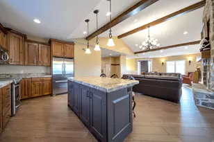 10804 S Hiddenwood Dr, Sandy, UT 84092 - Photo 43