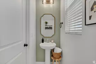 6718 W 11800 S, South Jordan, UT 84009 - Photo 9